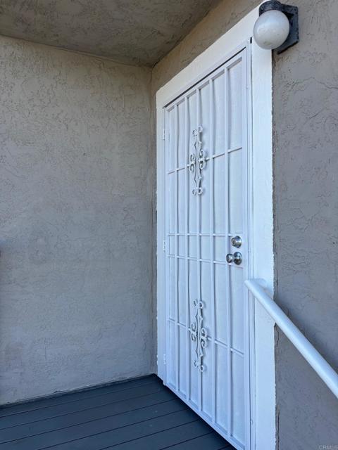 Detail Gallery Image 6 of 7 For 1405 1st Ave #B,  Chula Vista,  CA 91911 - 3 Beds | 2 Baths