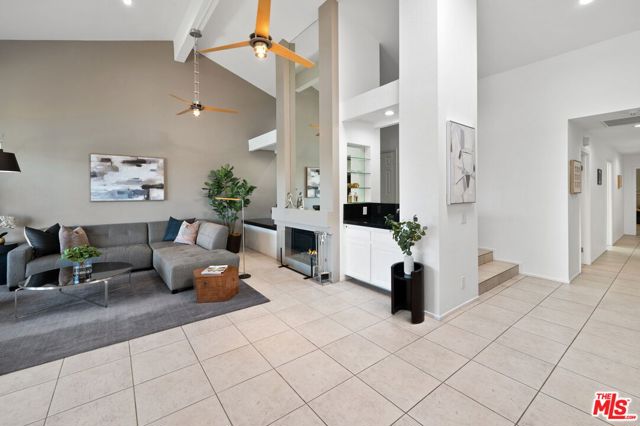 84 Running Springs Drive, Palm Desert CA: https://media.crmls.org/mediaz/d448a9ea-903d-4729-ac09-b8a3a166a048.jpg