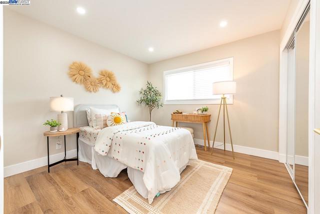 41327 Erma Ave, Fremont CA: https://media.crmls.org/mediaz/d448d018-5cbf-4bb5-bb41-350aa74d628b.jpg