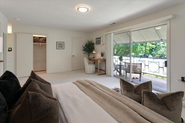 762 University Avenue, Palo Alto CA: https://media.crmls.org/mediaz/d4497fc7-e290-4534-a5ba-2920c065417d.jpg
