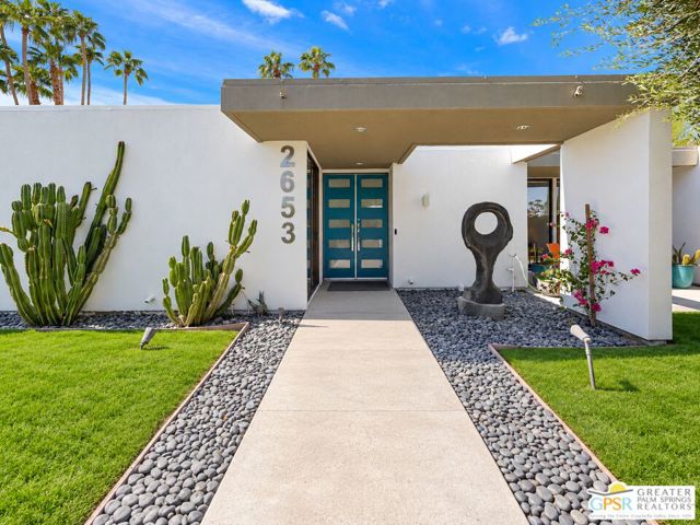 2653 S Calle Palo Fierro, Palm Springs, CA 92264