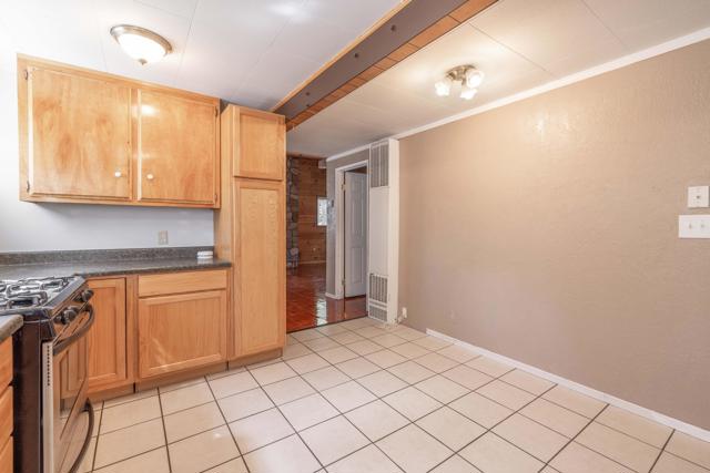 605 Elysian Boulevard, Big Bear CA: https://media.crmls.org/mediaz/d44aca62-8376-47bc-8c07-8f280e489269.jpg