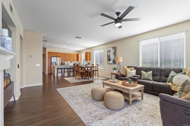 Detail Gallery Image 25 of 72 For 2152 Rocky Point Way, San Marcos,  CA 92078 - 5 Beds | 4 Baths