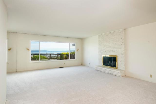 1033 Hewitt Drive, San Carlos CA: https://media.crmls.org/mediaz/d44b658a-fd18-4e78-9dda-46340fb92bd6.jpg