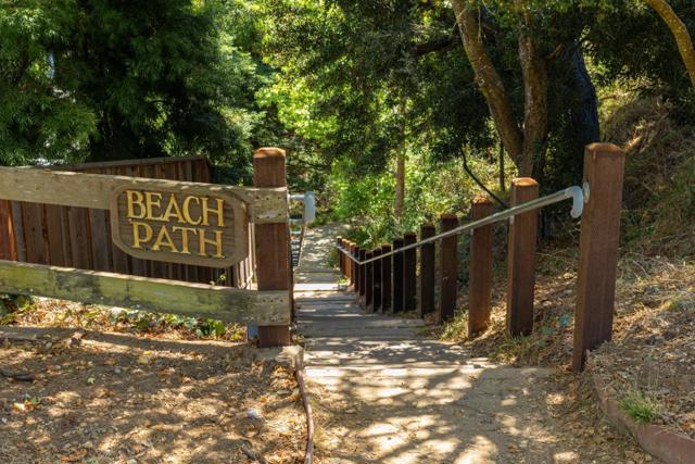271 Dry Creek Road, Aptos CA: https://media.crmls.org/mediaz/d44c4665-33b4-4619-876a-af449c388fc6.jpg