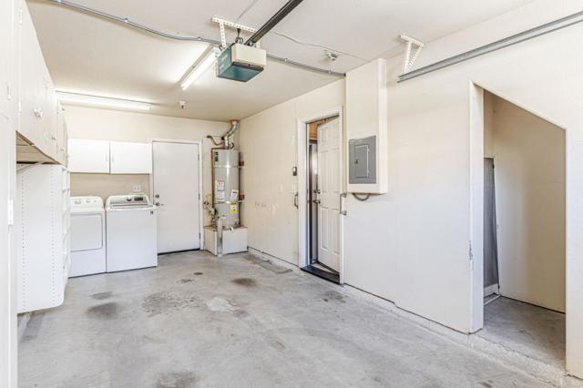 1554 Rosette Way, Gilroy CA: https://media.crmls.org/mediaz/d44c5e35-eab8-420d-98f8-e0ad3c1aaf1f.jpg