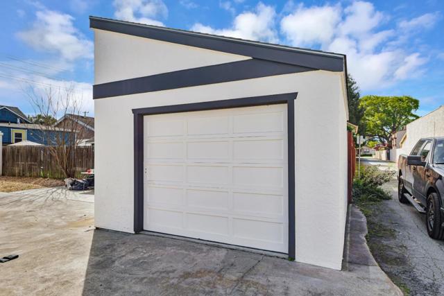 841 Harrison Street, Santa Clara CA: https://media.crmls.org/mediaz/d44cf1a9-927e-4a11-a50b-a5213291be41.jpg
