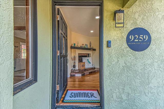 Image 3 of 34 For 9259 Brookside Circle