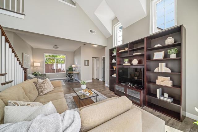 4507 Carnaby Court, Carlsbad CA: https://media.crmls.org/mediaz/d44f4a3e-baa3-4a84-8285-3eeb330386ac.jpg