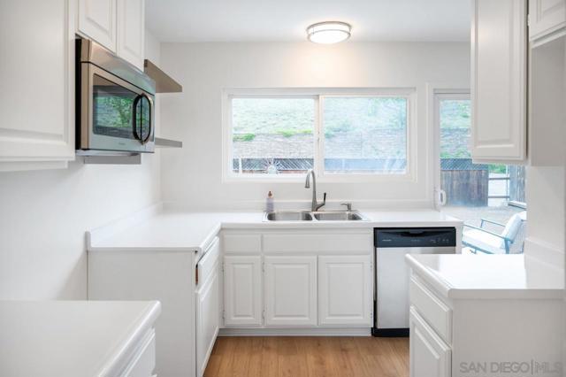 15120 Amso Street, Poway CA: https://media.crmls.org/mediaz/d4508224-84a8-4eec-b298-ae455a194425.jpg
