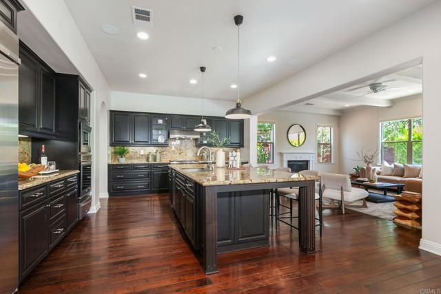 3507 FOUR PEAKS, Carlsbad CA: https://media.crmls.org/mediaz/d4513594-911d-4ede-9301-09566536f632.jpg