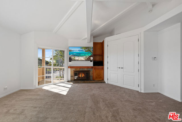 7412 Denrock Avenue, Los Angeles CA: https://media.crmls.org/mediaz/d451896d-cc58-4c56-9d88-f792f66c876e.jpg