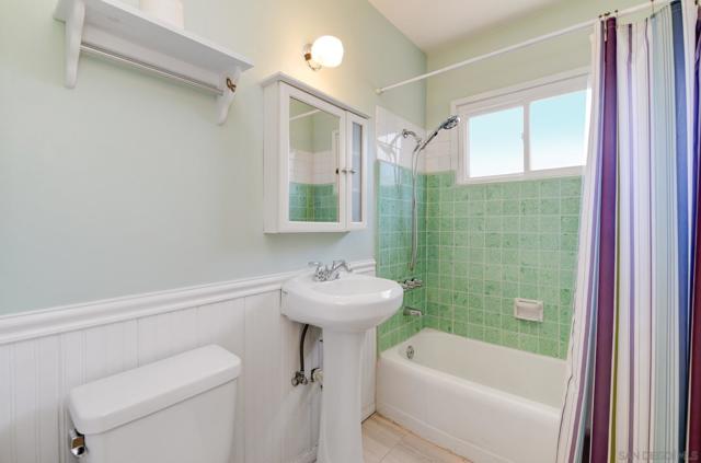 4330 Alamo Dr, San Diego, California 92115, 4 Bedrooms Bedrooms, ,1 BathroomBathrooms,Single Family Residence,For Sale,Alamo Dr,250040786SD