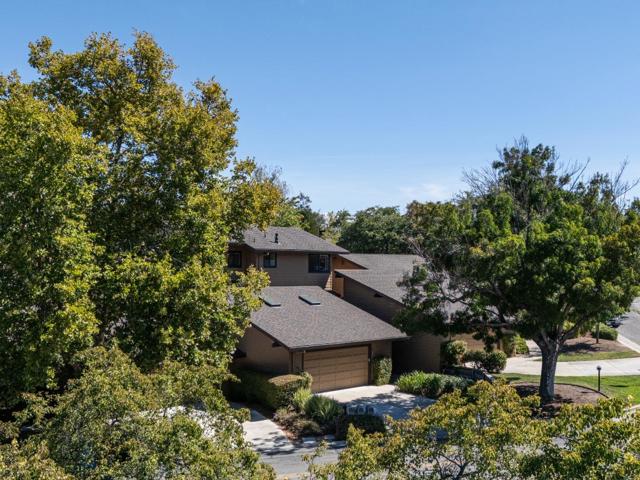 2 Hallmark Circle, Menlo Park CA: https://media.crmls.org/mediaz/d452ad8a-d2eb-460f-a82a-c63fbc8c2077.jpg
