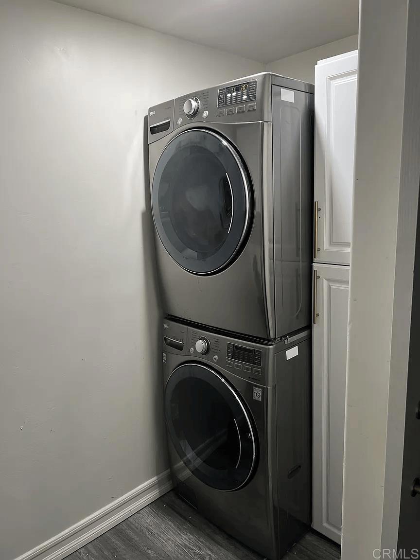 https://media.crmls.org/mediaz/d4531c93-8a8e-475e-b859-691d9a0b2af9.jpg?preset=X-Large