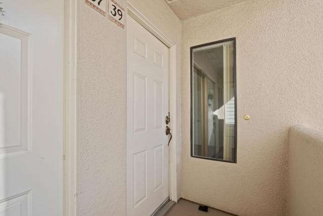 35200 Cathedral Canyon Drive, Cathedral City CA: https://media.crmls.org/mediaz/d4532c52-c870-485f-a2ff-8c4718d513d0.jpg
