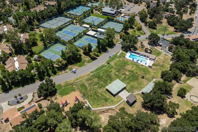 26152 Bellemore Dr, Romona CA: https://media.crmls.org/mediaz/d45549ff-9fc5-455e-9847-cf8d3e0294a6.jpg