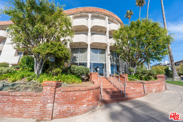 Drew Fenton | 836 S Bundy Drive Los Angeles CA | MLS: 7113379