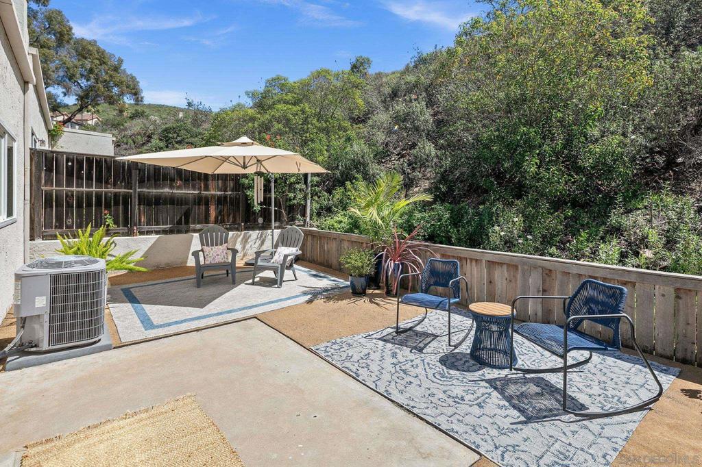9985 Scripps Westview Way - photo 19