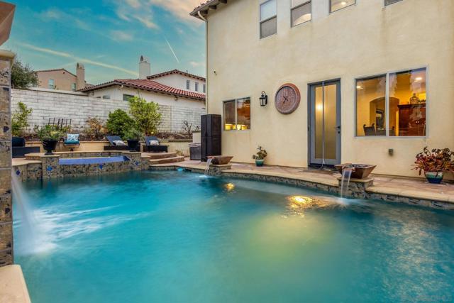 278 Avenida Loretta, Chula Vista CA: https://media.crmls.org/mediaz/d456231d-b775-46b4-acd4-4317c0df4c2c.jpg