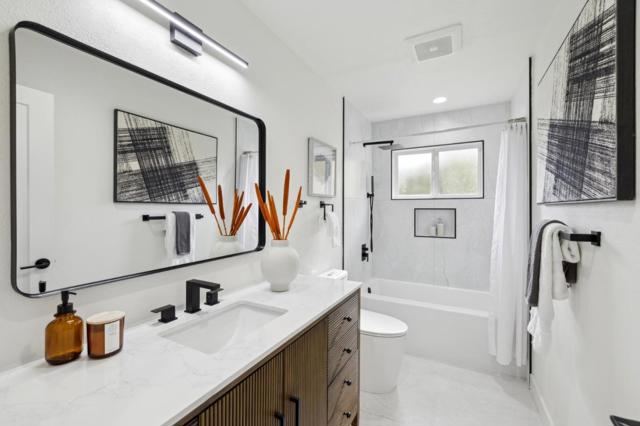 2109 Arthur Avenue, Belmont CA: https://media.crmls.org/mediaz/d45763cb-40ba-4083-9bf2-baa830cf85bf.jpg