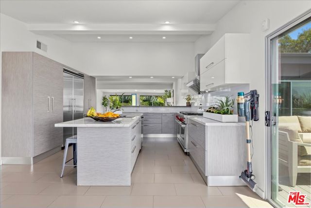 Drew Fenton | 16633 Bienveneda Place Pacific Palisades CA | MLS: 7170214