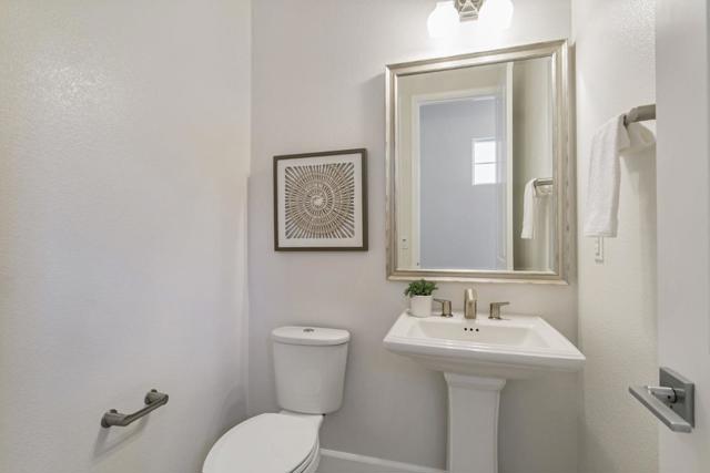 7942 Cinnamon Way, Gilroy CA: https://media.crmls.org/mediaz/d45a1aba-54e1-40c4-856b-6d517639686c.jpg