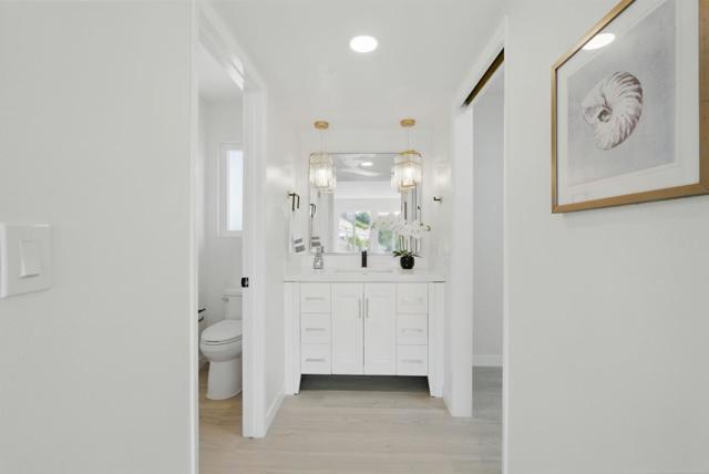 5657 Shadow Ridge Drive, Castro Valley CA: https://media.crmls.org/mediaz/d45a88ae-6578-4e31-a9ce-10f437c282a8.jpg