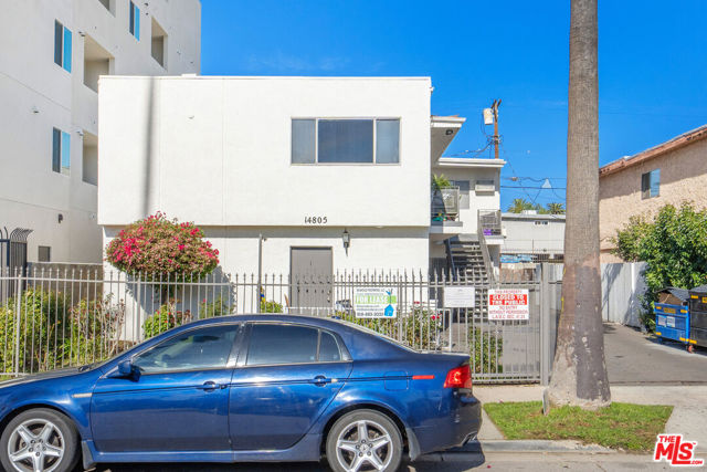 14805 Erwin Street, Van Nuys CA: https://media.crmls.org/mediaz/d45aa125-4d49-45c2-b355-4ddddbbdff00.jpg