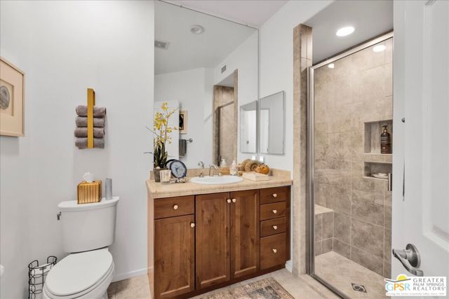 366 Terra Vita, Palm Springs CA: https://media.crmls.org/mediaz/d45aed52-355a-4937-acd2-b0c2f4c2e69b.jpg