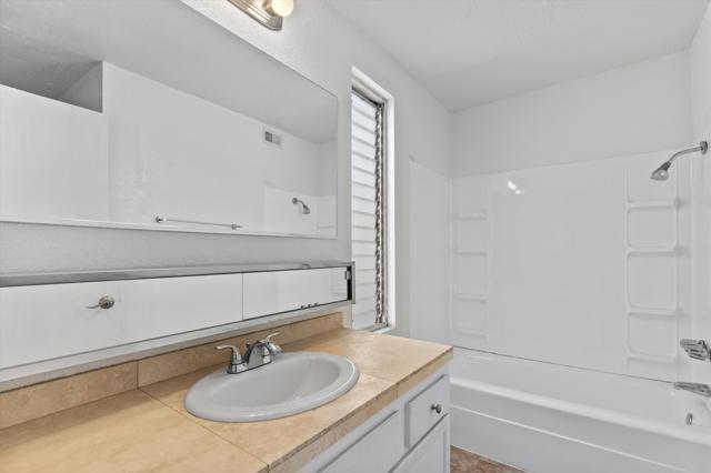 400 N Sunrise Way, Palm Springs CA: https://media.crmls.org/mediaz/d45b581e-ffcd-4e85-a096-e2204d28f5a8.jpg