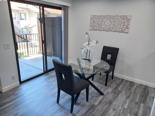 112 Aurora Plz, Union City CA: https://media.crmls.org/mediaz/d45dddd7-2421-4762-b7e6-979e045fa7a5.jpg
