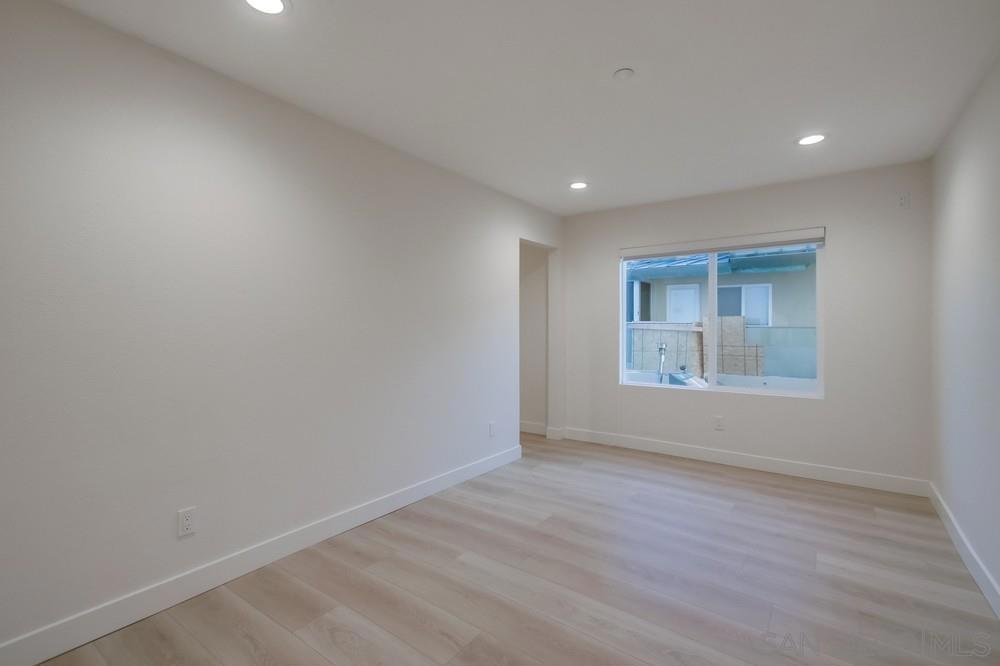 MLS #250032138SD img 66