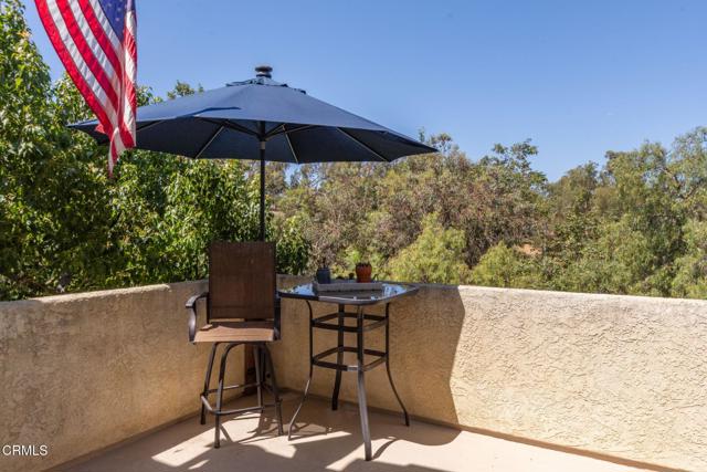 5684 Recodo Way, Camarillo CA: https://media.crmls.org/mediaz/d45fc772-6adf-4633-93dd-53e5bd7eafba.jpg