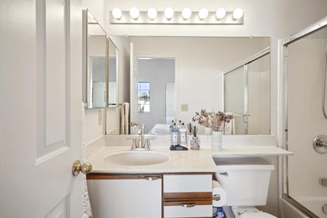 72 Washington Square Drive, Milpitas CA: https://media.crmls.org/mediaz/d45fe46b-e6de-457b-9b8a-56eb44b8d1e8.jpg