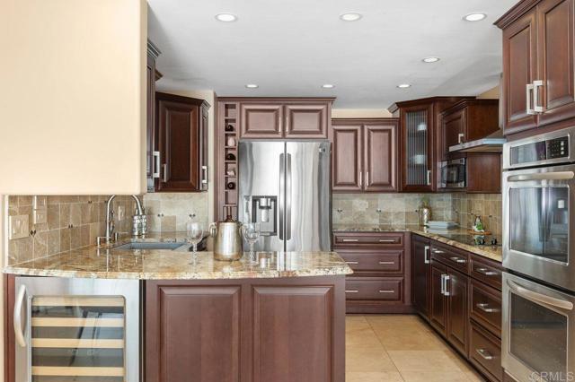 Detail Gallery Image 6 of 48 For 1200 Harbor 15b,  Oceanside,  CA 92054 - 2 Beds | 2 Baths