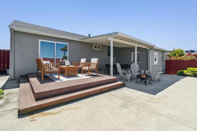 111 Rockwood Drive, South San Francisco CA: https://media.crmls.org/mediaz/d460e451-89d5-40de-8c71-2fee5f29889d.jpg