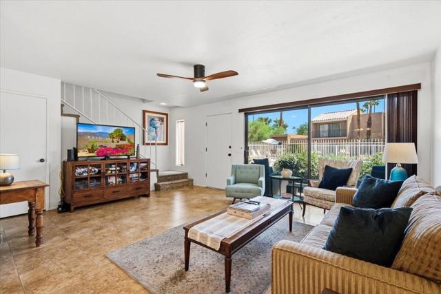 5794 Los Coyotes Drive, Palm Springs, CA 92264
