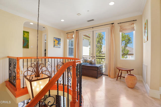 Detail Gallery Image 31 of 47 For 2738 Sleepy Hollow Pl, Glendale,  CA 91206 - 5 Beds | 5 Baths