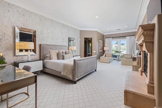 5825 Meadows Del Mar, San Diego CA: https://media.crmls.org/mediaz/d4639455-30cc-4724-8b05-3aa0ec6a96ce.jpg