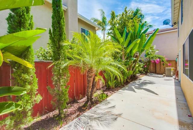 Detail Gallery Image 40 of 45 For 4455 Milano Way, Oceanside,  CA 92057 - 4 Beds | 2/1 Baths