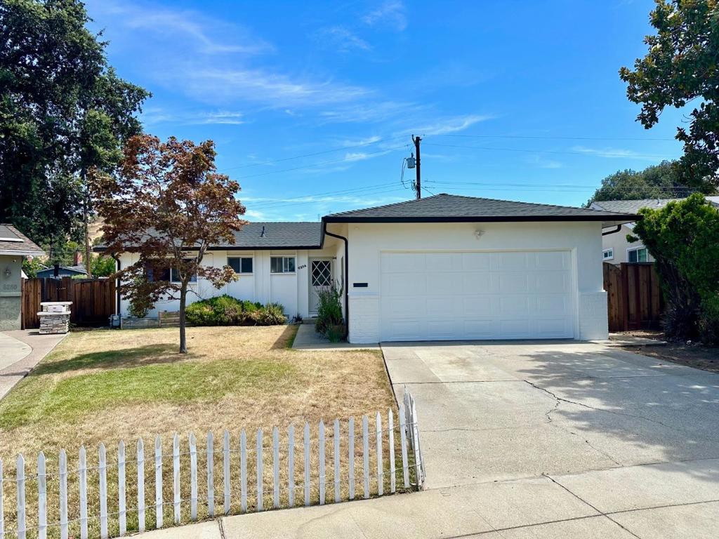 6284 Lillian Way