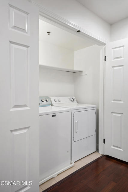 5224 Corteen Place, Valley Village CA: https://media.crmls.org/mediaz/d467ce21-3489-4663-908b-06895a74f75b.jpg