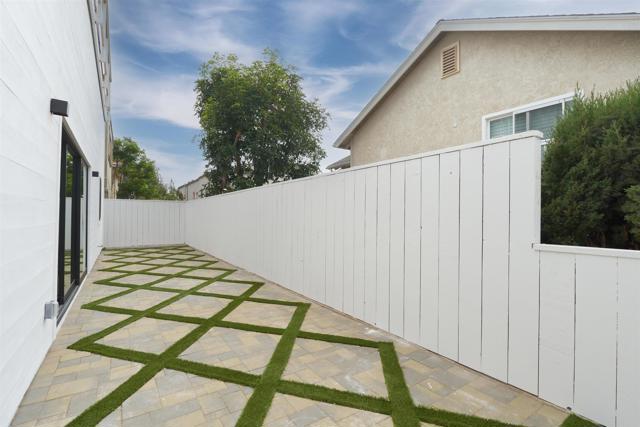 Detail Gallery Image 36 of 47 For 2465 Garfield St, Carlsbad,  CA 92008 - 4 Beds | 4/2 Baths