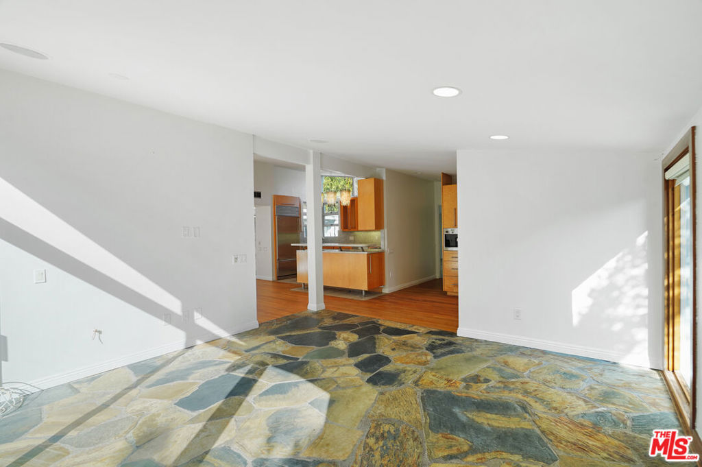 MLS #26851307 image #24
