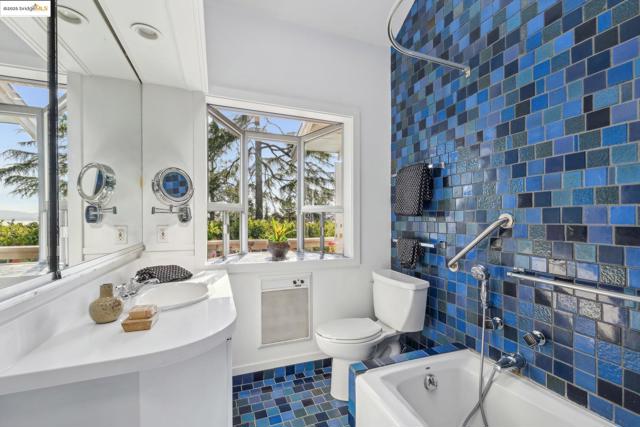 2671 Shasta Rd, Berkeley CA: https://media.crmls.org/mediaz/d46db316-9899-454b-89e8-f51b5d26856a.jpg