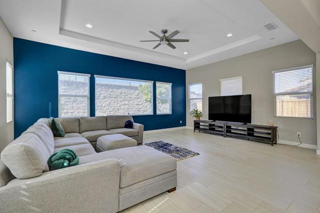 Image 9 of 48 For 2481 Coloma Lane