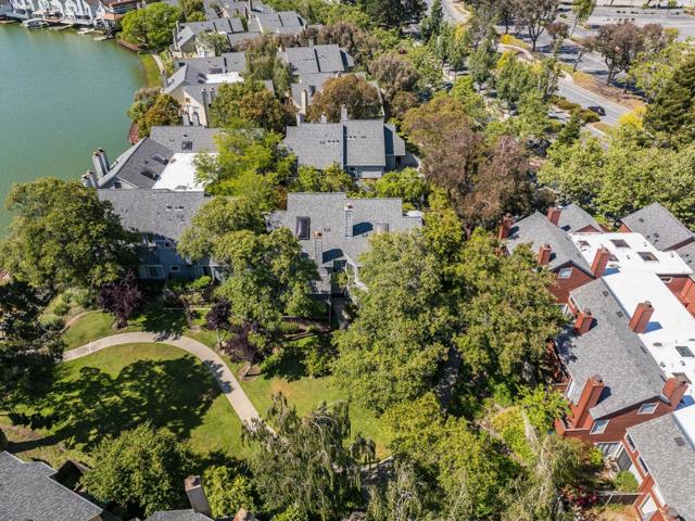 892 Wharfside Road, San Mateo CA: https://media.crmls.org/mediaz/d46f3d96-e0c4-4966-b554-d7d5ad86cab9.jpg