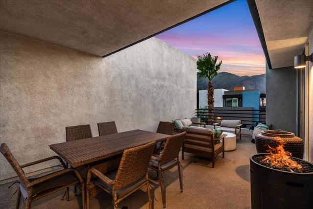 3552 Melody Lane, Palm Springs CA: https://media.crmls.org/mediaz/d470463c-263c-4ed1-bfd1-1eba38051622.jpg