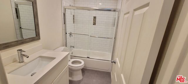 1493 W 47th Street, Los Angeles CA: https://media.crmls.org/mediaz/d470fcf2-8d69-49d9-ac5e-09b90724e147.jpg